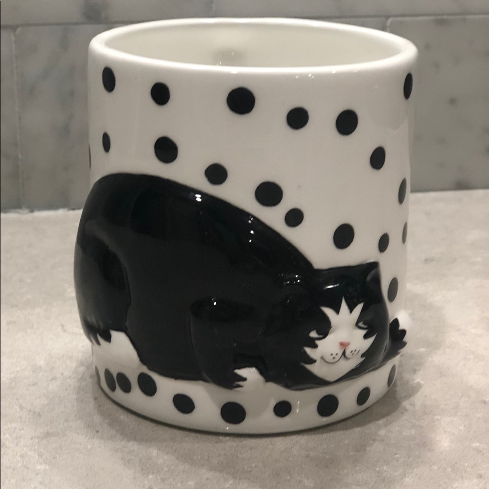 Vintage Mischievous Cat & Fish Mug